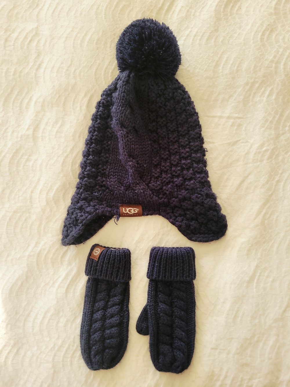 UGG Kids Navy Pom-Pom Beanie and Mittens Set